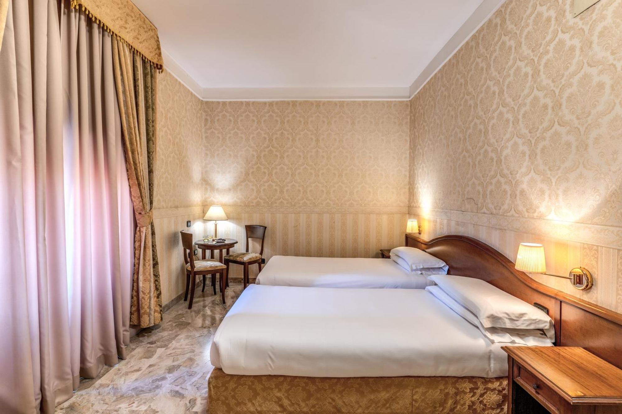 Hotel Orazia Рим Екстериор снимка
